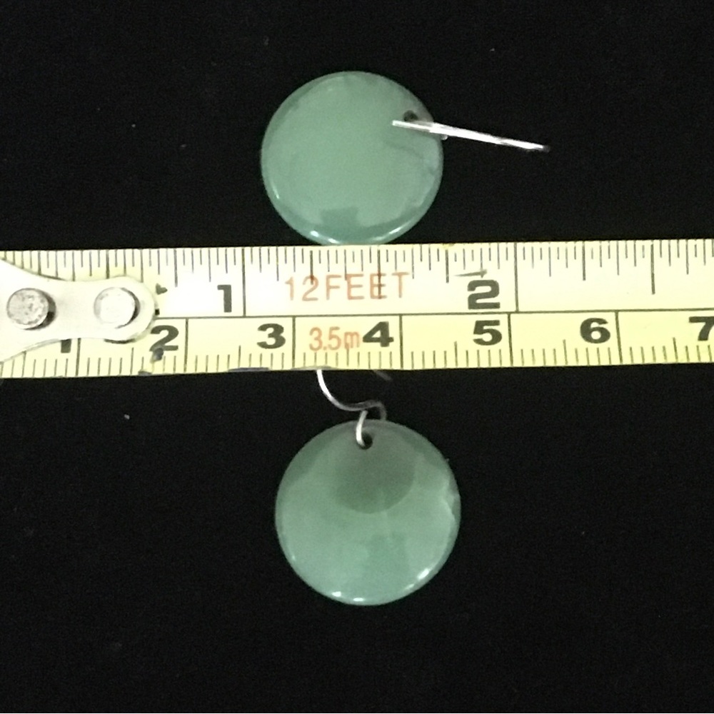 Vintage Green Stone Dangle Earrings - Picture 6 of 6